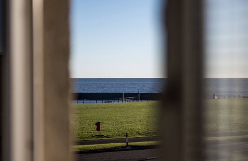 Arbroath Apartment | Luxury Apartment with Sea Views Balcony