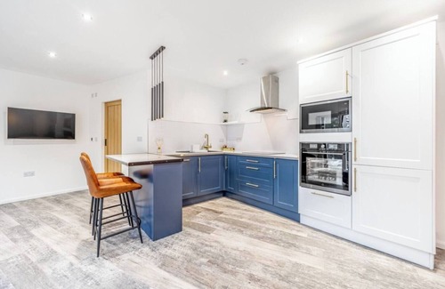 Boston Apartment | Luxury apartment with premium finishes and breathtaking view of Boston Stump.