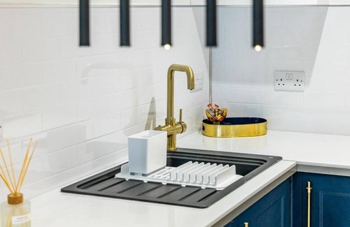 Boston Apartment | Luxury apartment with premium finishes and breathtaking view of Boston Stump.