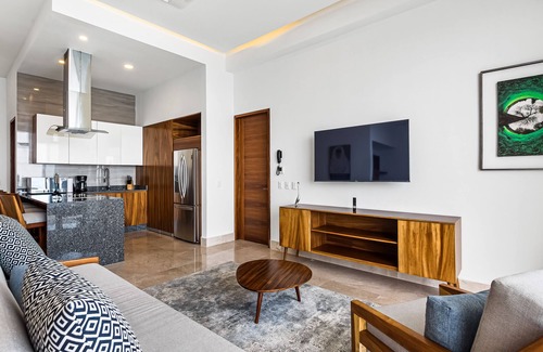 Mismaloya Condo | Luxury bayfront condo with amazing views, pool & spa