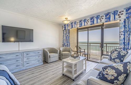 Myrtle Beach Resort | Luxury Beachfront Condo w/resort amenities, newly remodeled, direct ocean views