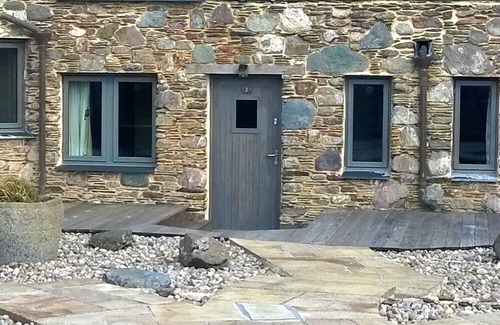 Portwrinkle Cottage | Luxury Beachside Cottage - Unspoilt Cornish Village - Child/Dog Friendly