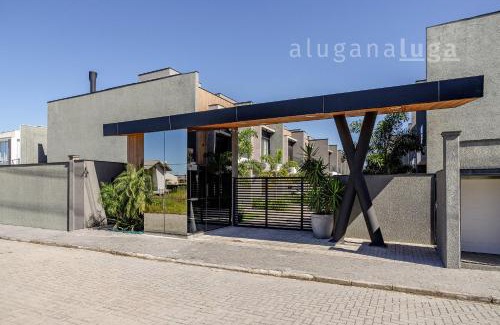 Ponta do Papagaio House | Luxury Spa House - Jacuzzi & Beach