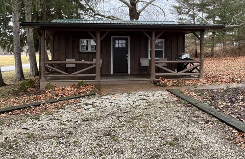 New Concord Cottage | Luxury cabin isolated in the Village of New Concord