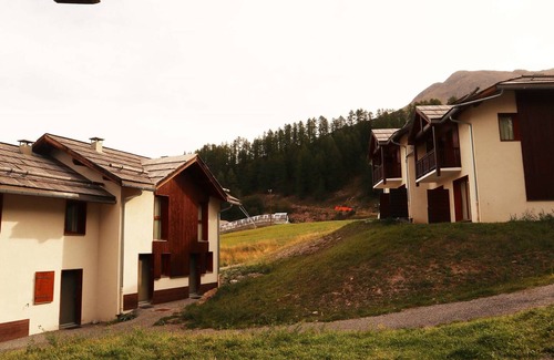 Les Orres Ski Chalet | Luxury Chalet Duplex with Pool, Sauna & Hammam at Les Orres 1800, Ski-in/Ski-out