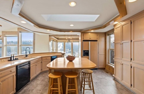 Basye Ski Chalet | Luxury Chalet in Bryce Resort/Pet Friendly