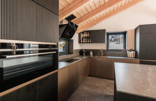 Graechen Ski Chalet | Luxury chalet with panoramic views, sauna, hot tub & cinema