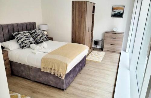 Liverpool City Centre Apartment | Luxury City Centre Apartment - Family Friendly