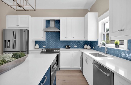 Deerwood House | Luxury Coastal Residence, Private and Central