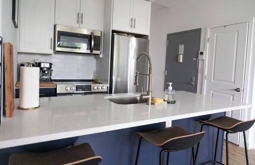 Bushwick Condo | Luxury Condo with NYC skyline view