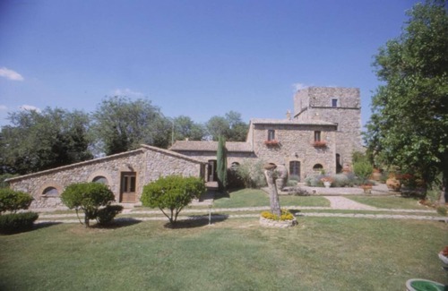 Castel Viscardo House | Luxury Country House for private and relaxing vacations