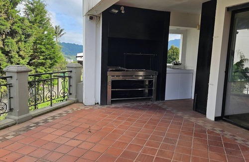 Manizales Apartment | Luxury Countryside House with Central Location