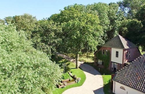 Castricum Villa | Luxury Dune Villa 'The Dunes' - North Sea Coast, 6 bed, 2,5 bath; 3-6 persons