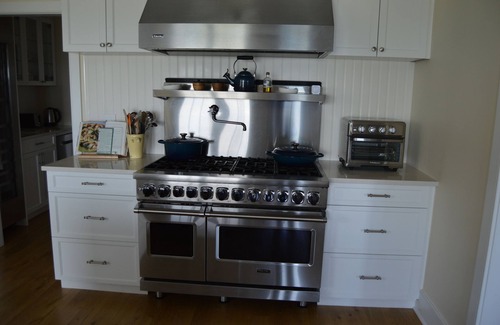 Town of East Hampton House | Luxury East Hampton Home; Sunset, Bay View, Direct Water Access; Newly Renovated