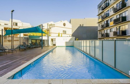 East Perth Apartment | Luxury East Perth - Sleeps 2 - Superior Wifi