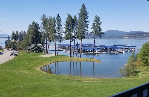 Coeur d'Alene Condo | Luxury Executive Condo with Lake View