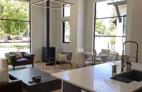 Coeur d'Alene House | Luxury Executive Home located in the heart of the city