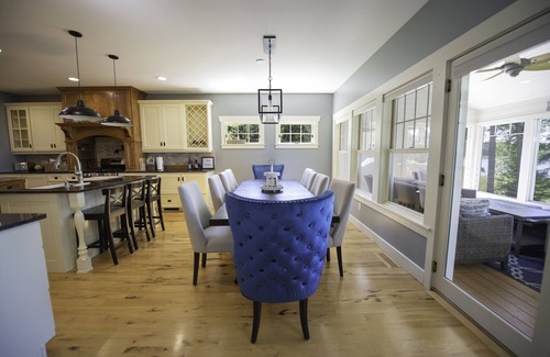 Nisswa Cabin | Luxury Family Lake Home-Hot tub, Sauna, Peloton, Game Tables, Mini Sport Court!