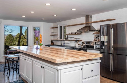 Hendersonville House | Luxury family retreat home with stunning mountain views.