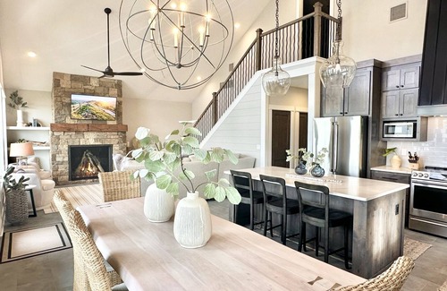 Roach House | Luxury Family Retreat - New Lakefront Home on calm cove - Private Dock - Firepit