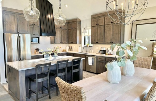 Roach House | Luxury Family Retreat - New Lakefront Home on calm cove - Private Dock - Firepit