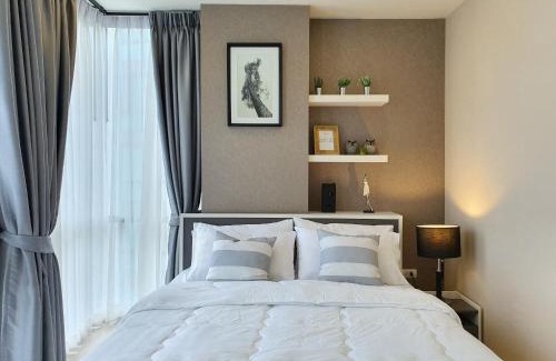 Huay Kaew Apartment | Luxury Family Suite Two Bedroom At Nimman Maya 605RY