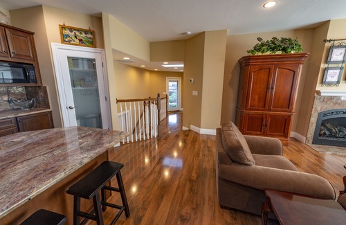 Bodega Bay House | Luxury, Full Views, 6 Bedrooms/5 Full Baths, 3,800+ s.f., Pool Table, Hot Tub
