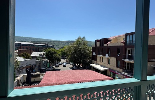 Avlabari House | Luxury Guesthouse with 4 Premium Bedrooms & Private Wine Cellar