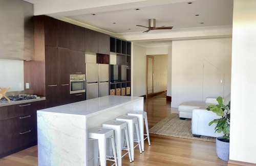 Darling Point Apartment | Luxury Harbour and City Skyline Views