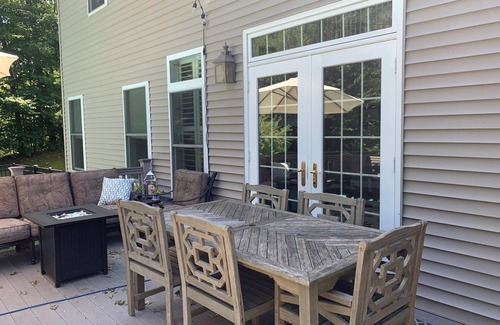Saratoga Springs House | Luxury Home/Heated Saltwater Pool/Minutes to Track, Downtown, Lake
