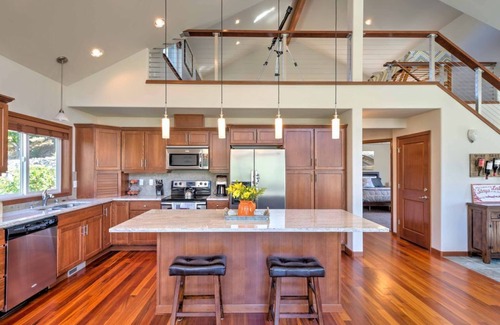 Manson House | Luxury Home In Manson - incredible views- all modern amenities