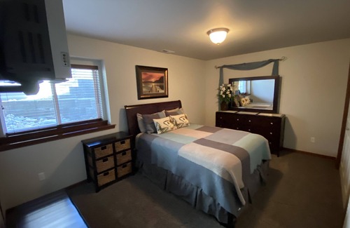 Manson House | Luxury Home In Manson - incredible views- all modern amenities