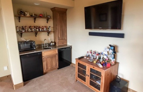 Mancos House | Luxury Home Near Durango, Mesa Verde Nat'l Park, Telluride, SW CO