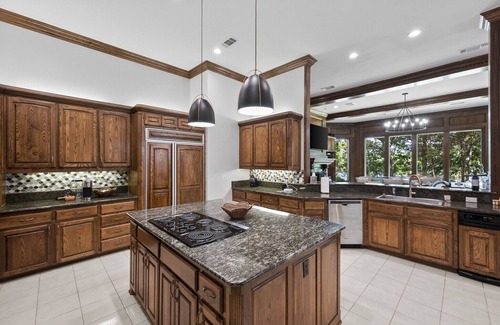 Athens House | Luxury home on 27 wooded acres with two private lakes in Athens, Texas.