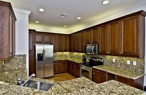 Marbella Lakes House | Luxury House 2br/Den/Pool/HotTub, Lakefront, Cul-de-sac, Full Southern Exposure