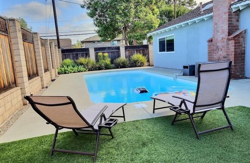 Costa Mesa House | Luxury House with Pool, Spa, Video Games and More!