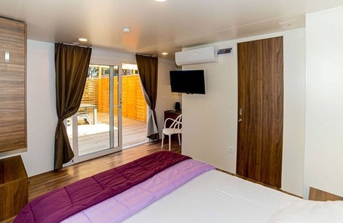 Le Barcares RV Rental | Luxury in 4 * Plain Air Hotels