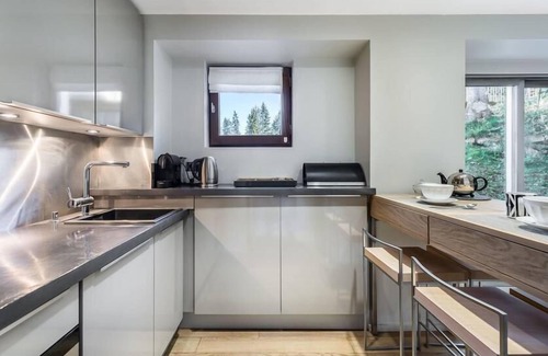 Courchevel Apartment | Luxury in Courchevel Center with Terrace! #S100