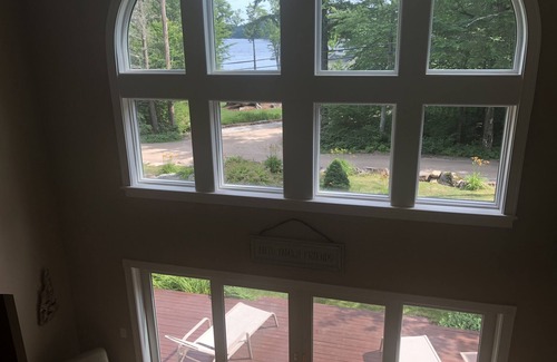 Moultonborough House | Luxury lake view home. Short walk to beautiful beach. Book July 5-12 2025 now!