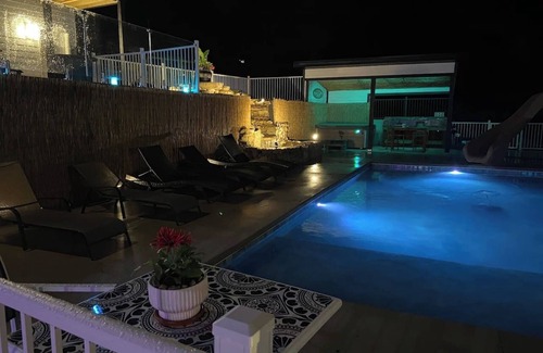 Indian Point Villa | Luxury Lake Villa: Heated Pool, Hot Tub, Game Room, Stunning Lake Views! 2BD/2BA