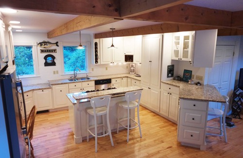 Penobscot House | Luxury Lakefront - Near Acadia & Bar Harbor - Over 100 Five Star Reviews!