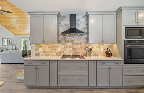 Standish House | Luxury Lakefront Retreat on Sebago Lake, Sleeps 10!