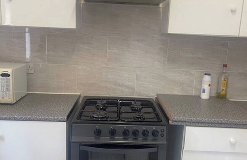 Trafford Apartment | Luxury Large 3 Bedroom Apartment in MCR, Close to Centre, Old Trafford & More!