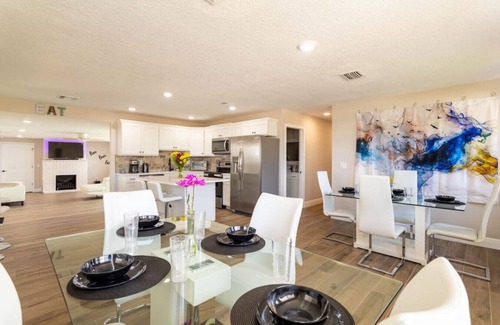 Cocoa House | Luxury Large Group 5BR/3BA Oasis