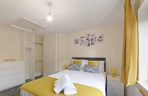 Hatfield Apartment | Luxury Living at Vista View