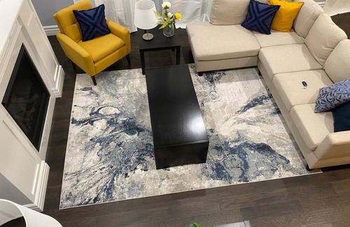 Cottam House | Luxury Living in a serene neighborhood, perfect for vacation & Corporate getaway