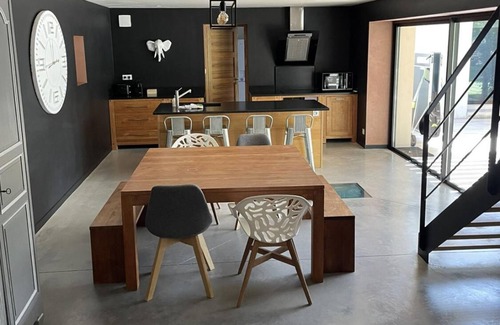 Connaux Other | LUXURY MAS WITH SWIMMING POOL IN VILLAGE CENTER