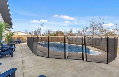 Lake Charles House | Luxury Meets Convenience-Your Private Oasis Awaits!
