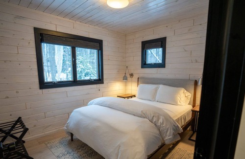 Harbor Springs Ski Chalet | Luxury Modern Chalet for Skiing & Summer Fun
