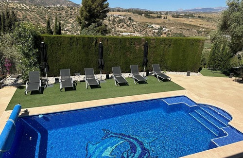Vinuela Villa | Luxury modern villa with fantastic views/private pool/outdoor kitchen
